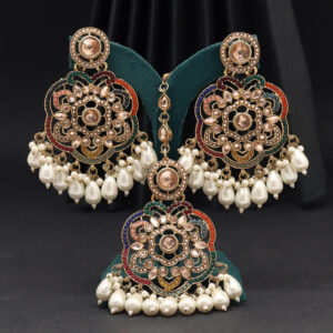 Multi Color Pakistani Kundan Earrings With Maang Tikka - Image 2