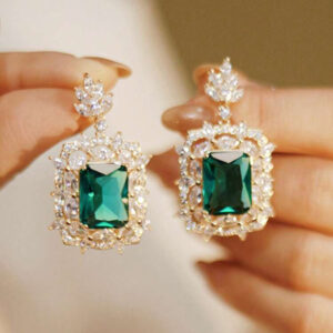 Emerald green Cubic Zirconia Earrings - Image 2
