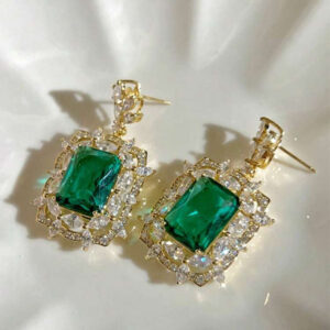 Emerald green Cubic Zirconia Earrings - Image 4