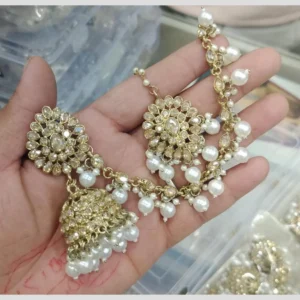 Crystal Stone Jhumki Earrings Sahare Kanchain with Teeka